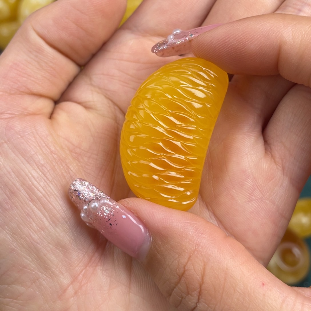 未镶嵌琥珀裸石蜜蜡