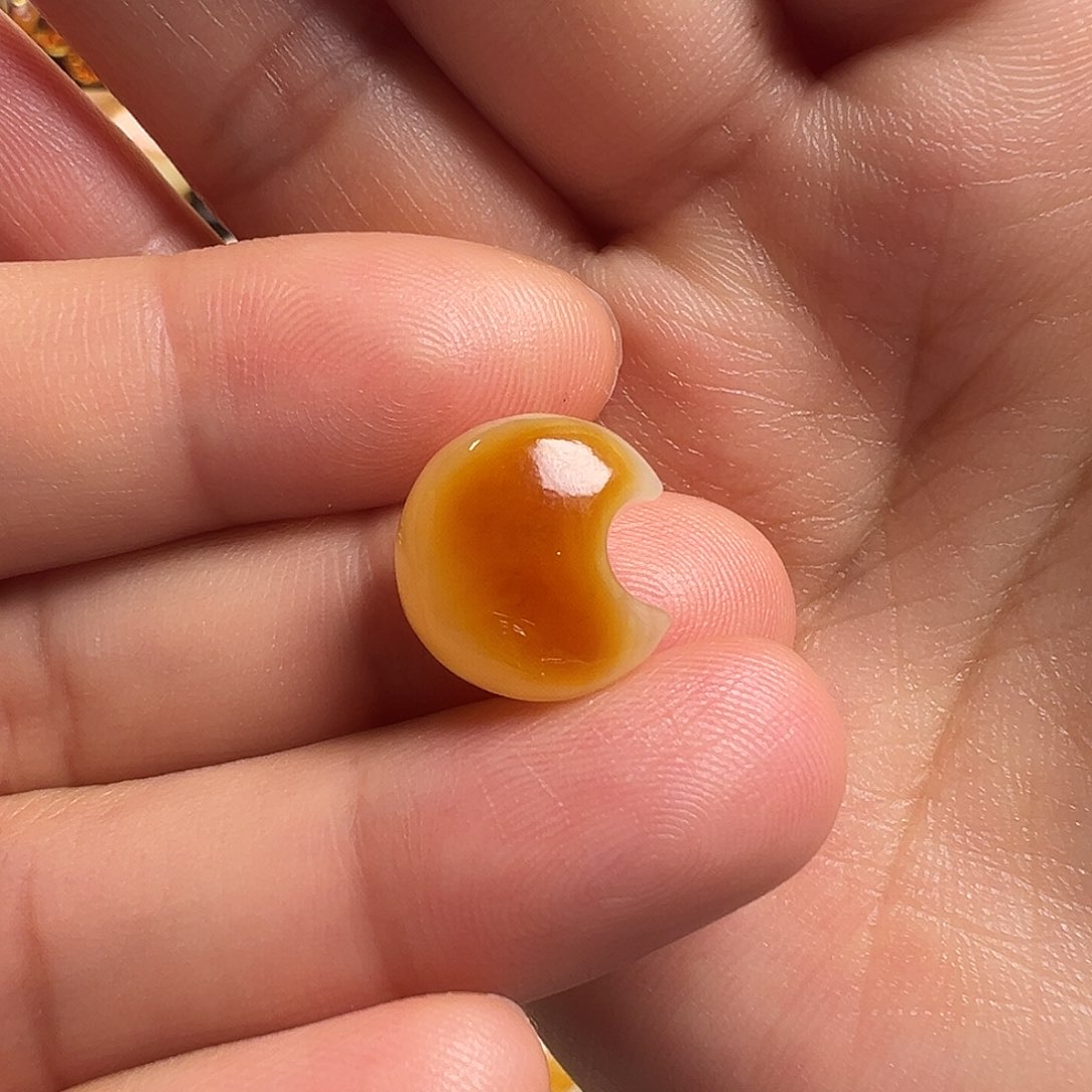 蜜蜡颈饰未镶嵌月亮（打孔不退换）