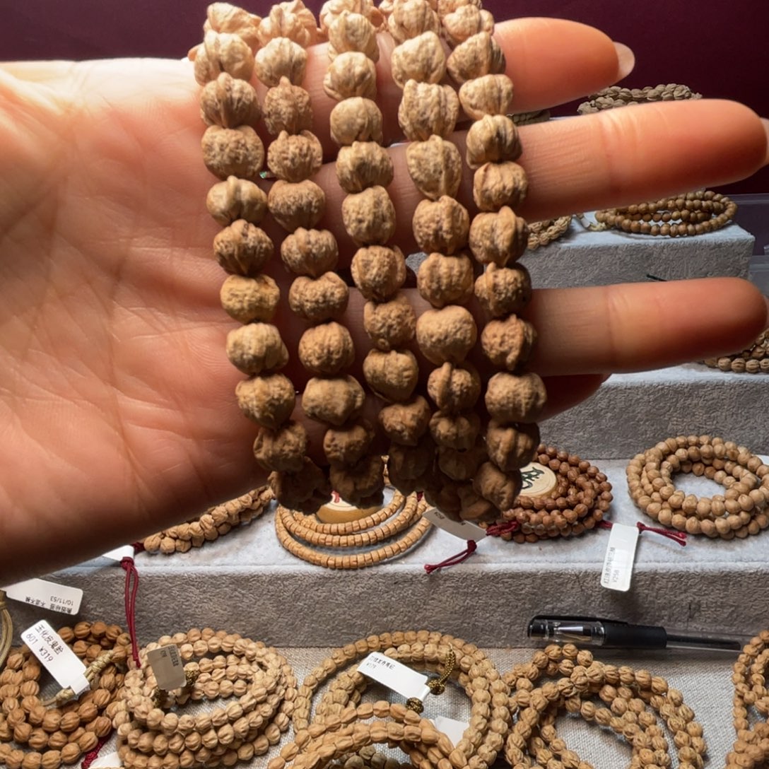 用***8柏香籽/百香籽手串