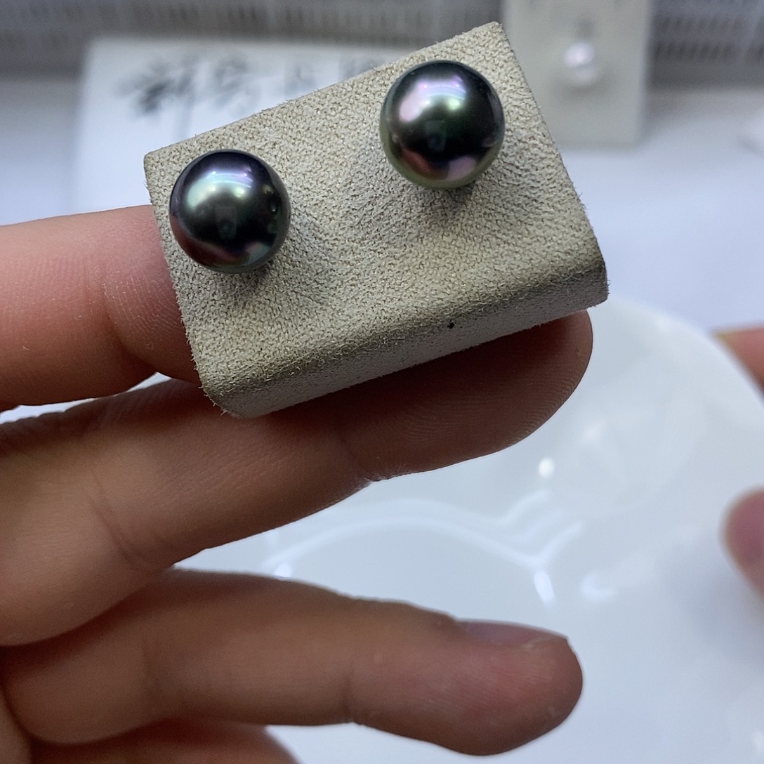海水珍珠耳饰18K金镶嵌