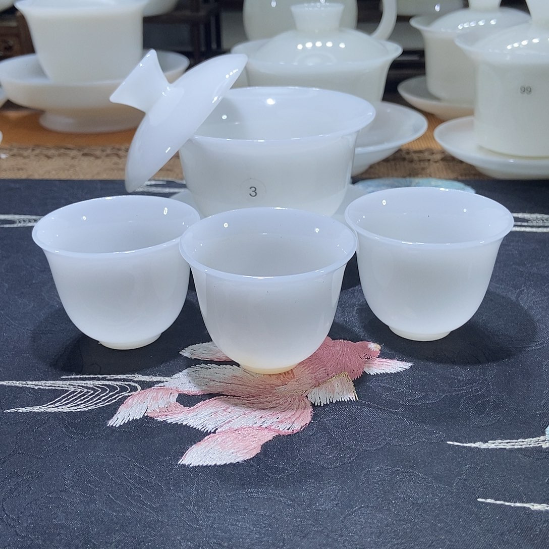 这个时候还没来月怎么这么早