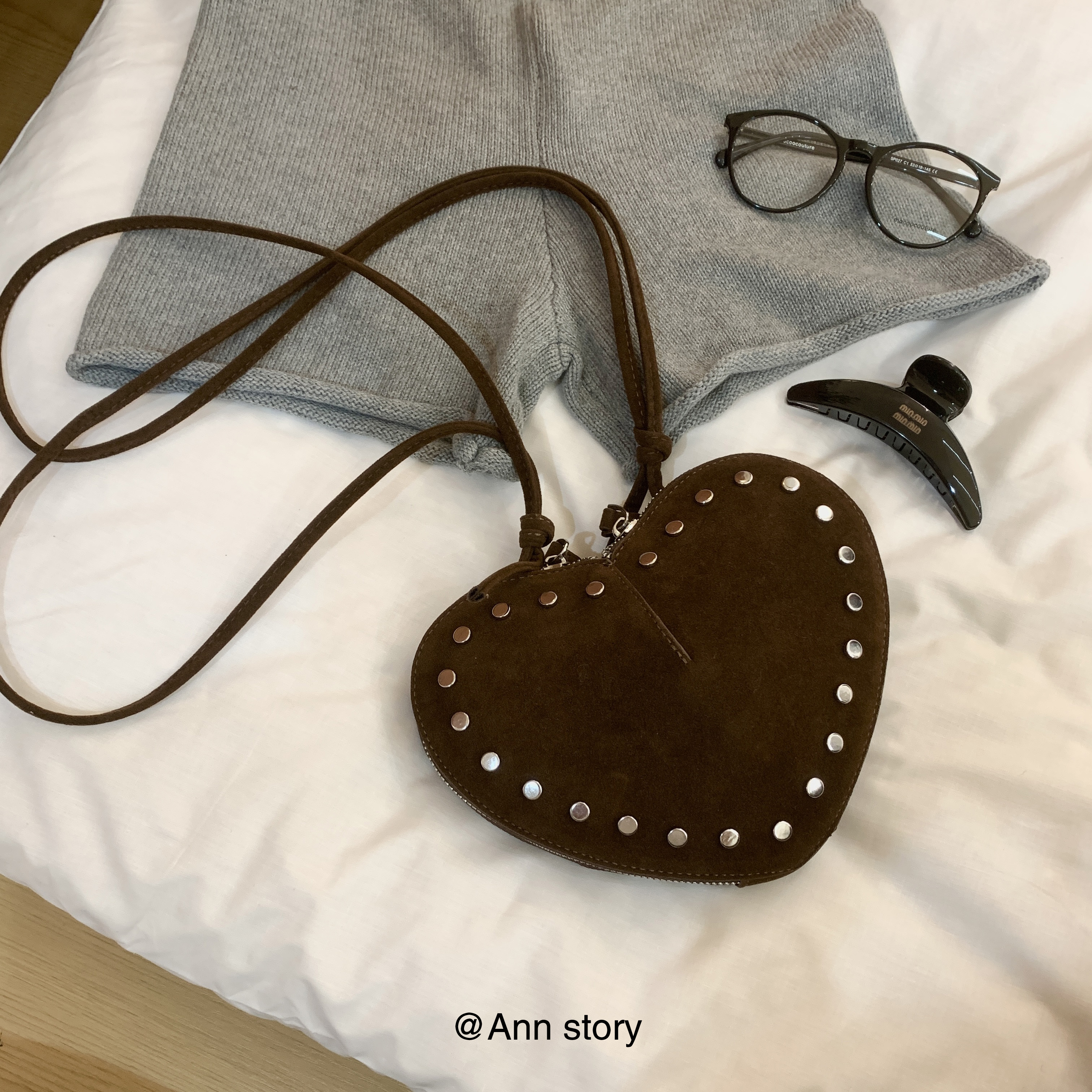 重工爱心包 铆钉磨砂皮单肩斜挎女包