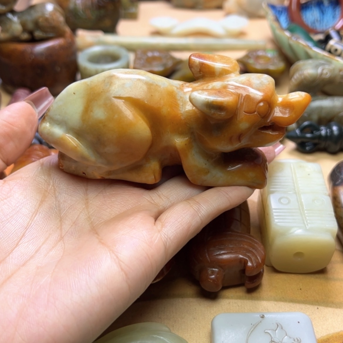 【闪购商品】蛇纹石玉颈饰未镶嵌