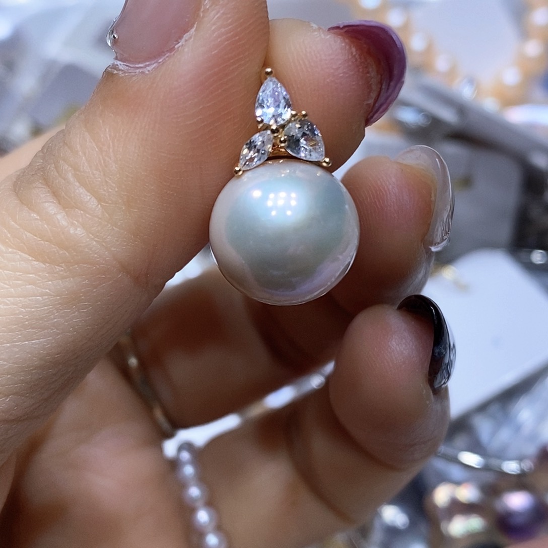 未镶嵌淡水珍珠耳钉