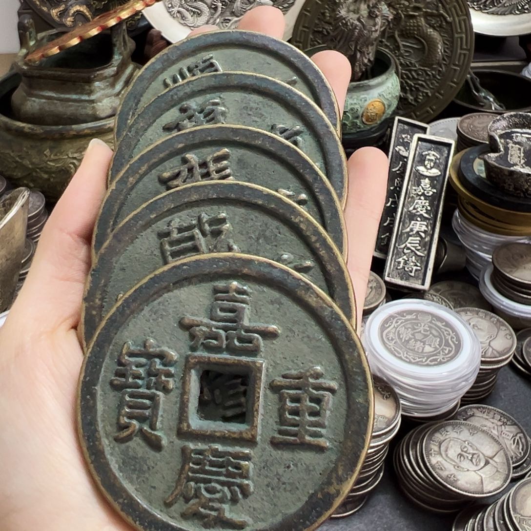 金属复古风格摆件