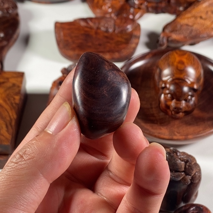 黄花梨/降香黄檀随行瘤疤