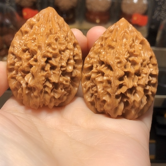 精品：招财鼠货头