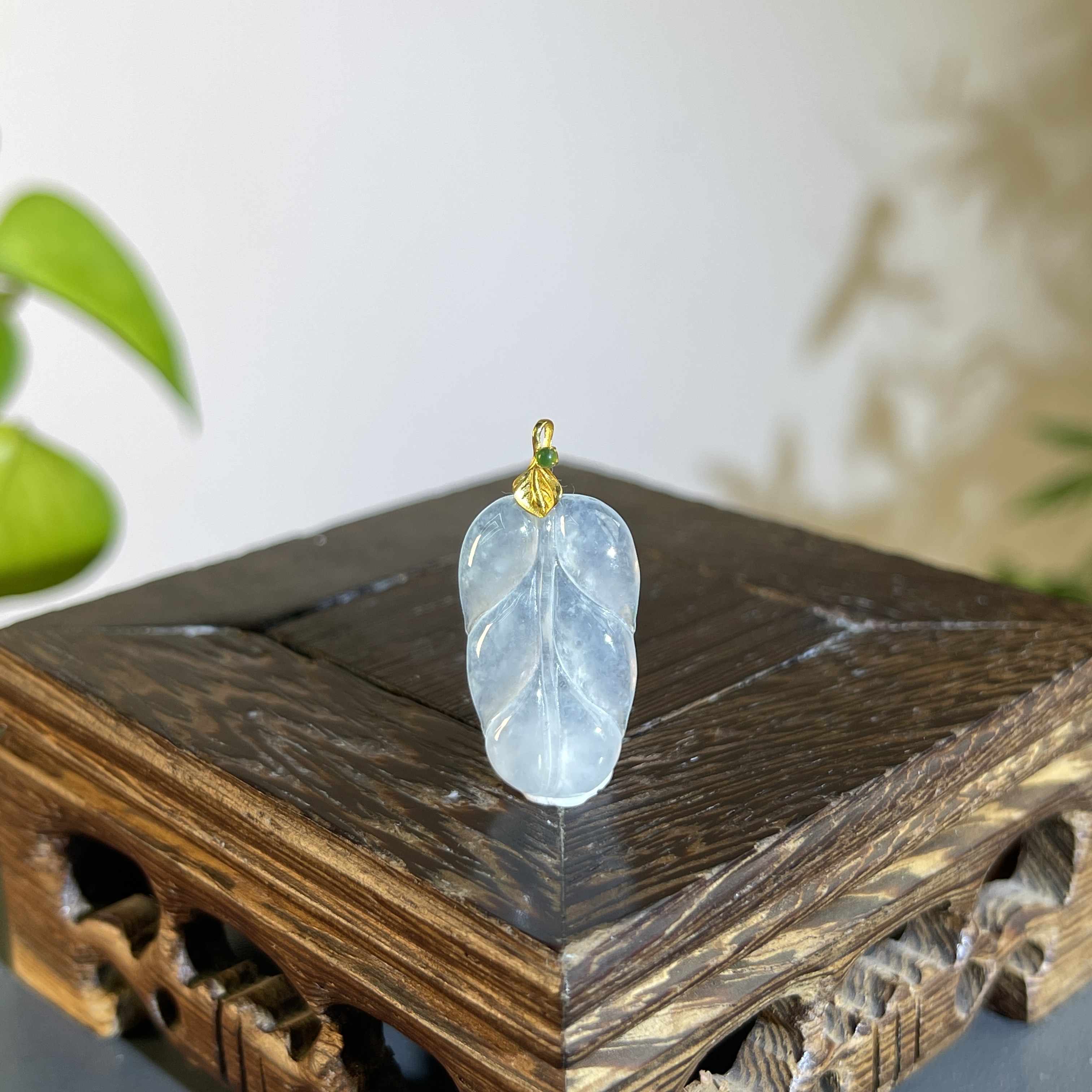 JXW18-41 天然翡翠缅甸A货 18K金扣大业有成