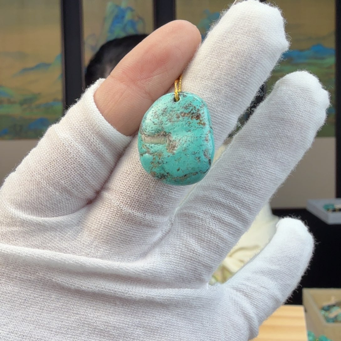 绿松石未镶嵌珠宝奇石