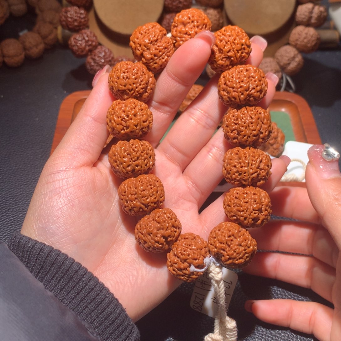 手串金刚菩提22尺寸梁定制