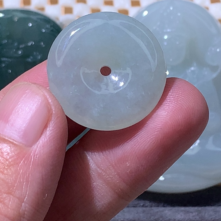 翡翠未镶嵌颈饰炸/平安扣