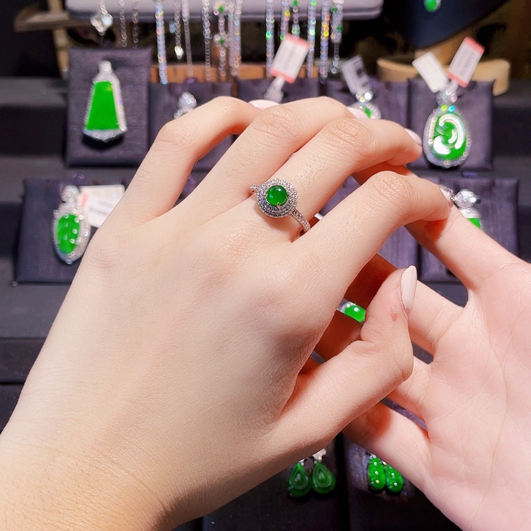 春***开翡翠银S925镶嵌戒指蛋面