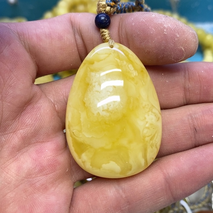 蜜蜡裸石未镶嵌吊坠