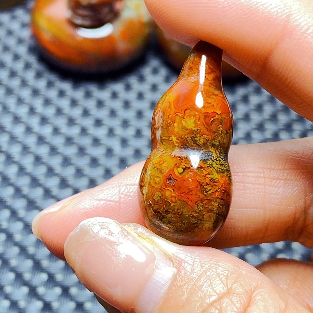 未镶嵌颈饰玛瑙/玉髓壹*哥