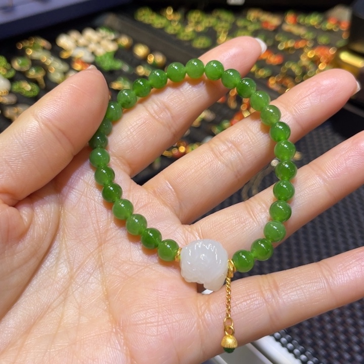 和田玉未镶嵌手串