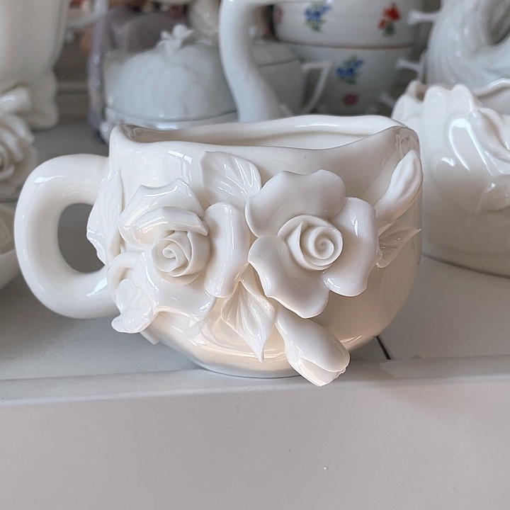 白瓷独**宠手作杯子一个