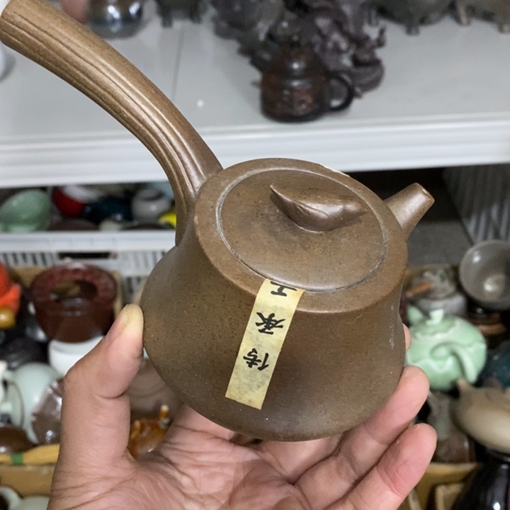 陶瓷艺术品及陶瓷壶