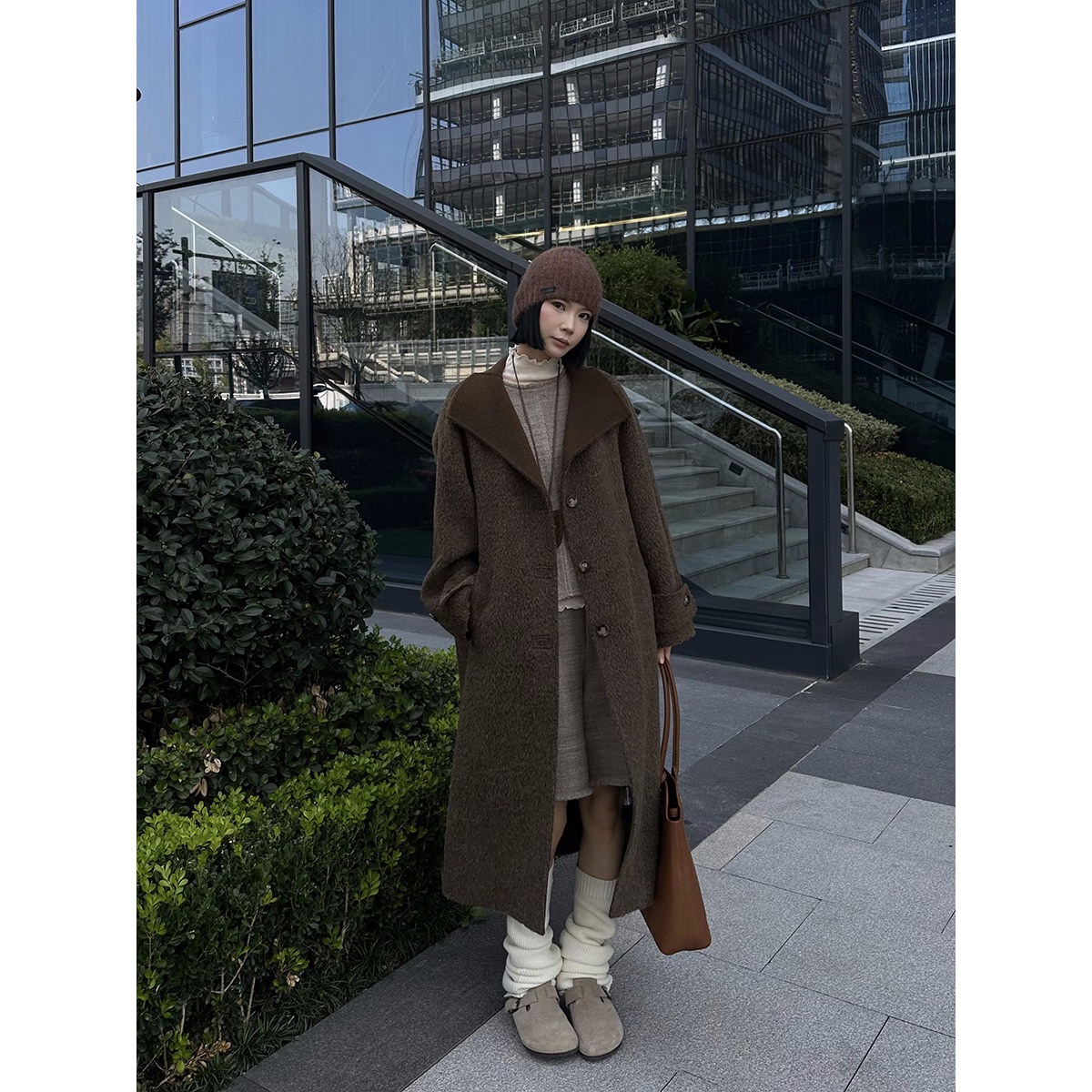 SOLSOL-MANZANILLA设计师品牌24秋冬立领羊毛大衣AWT24070079