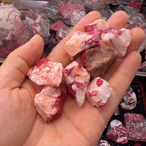 疯***平天然辰砂天然原矿朱砂