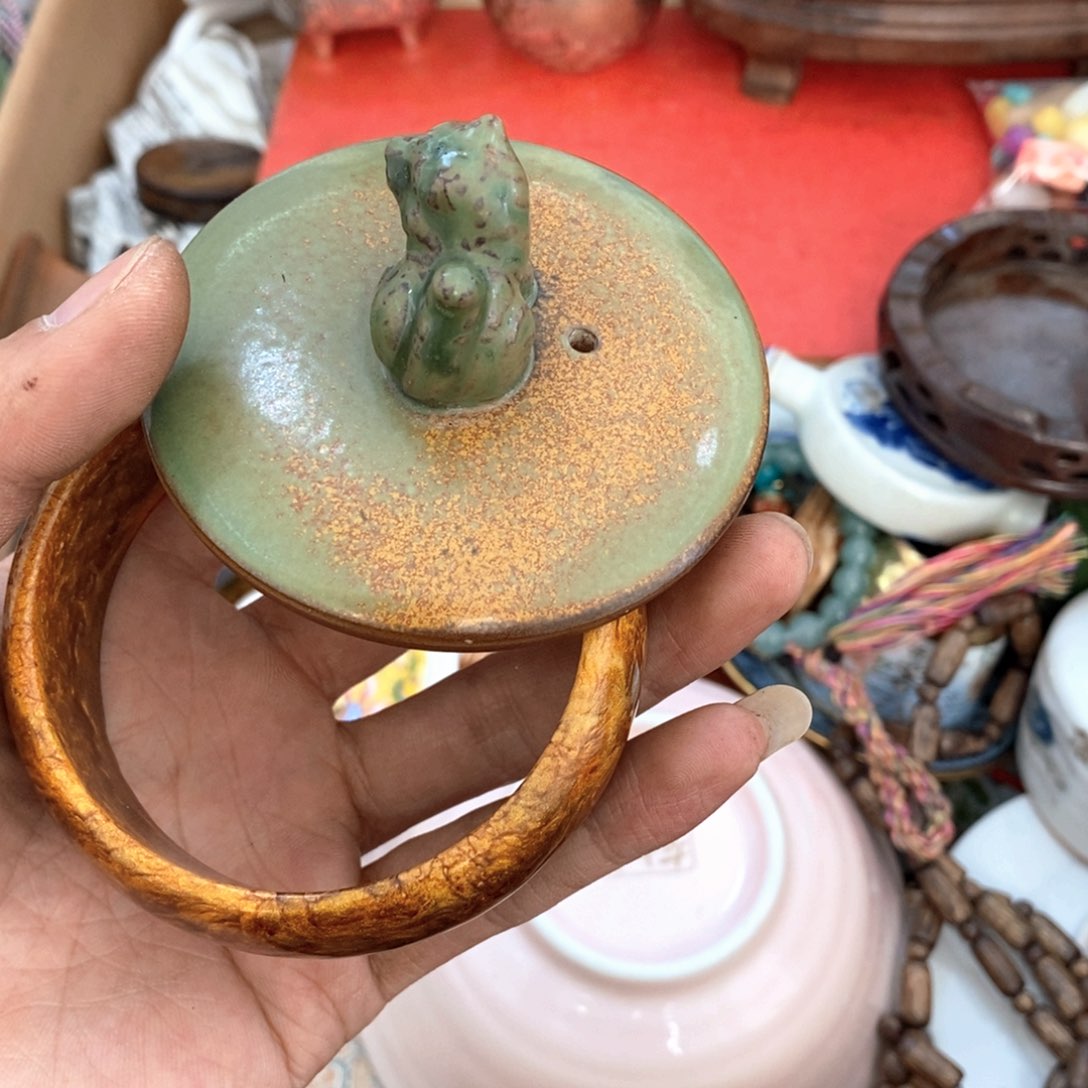 瓷片哈哈哈我也没