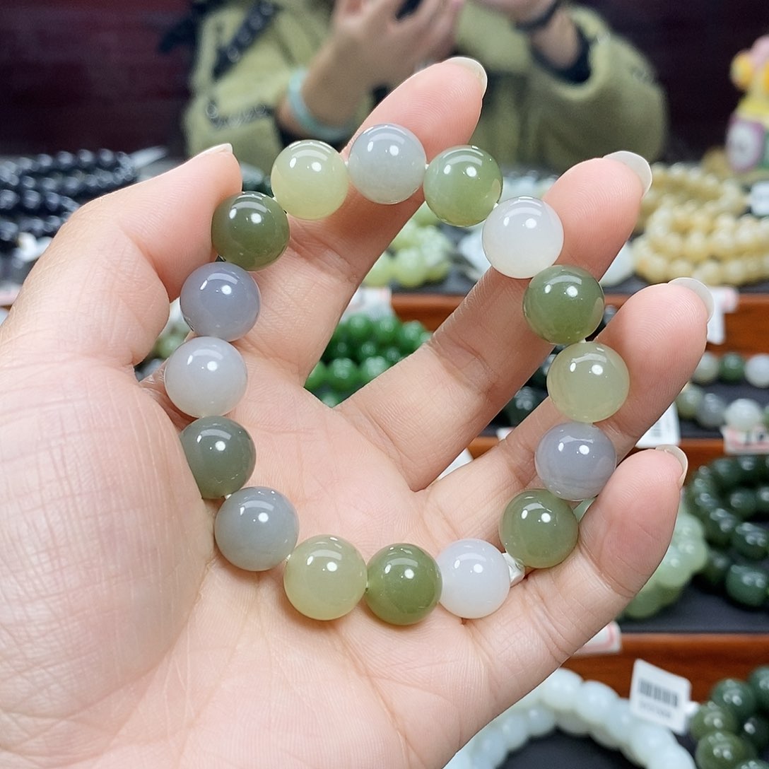 和田玉手链未镶嵌