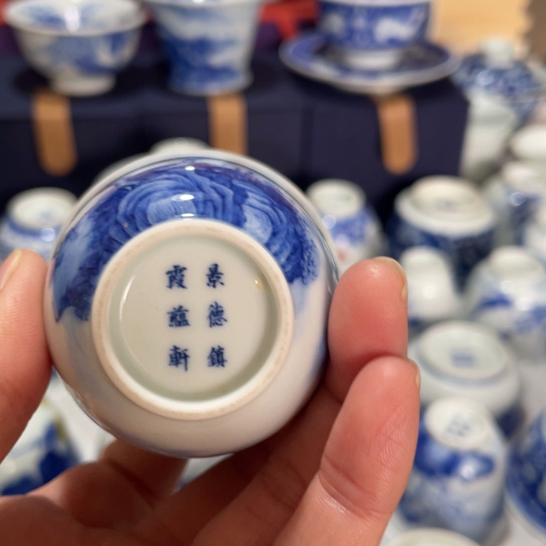 青花山水铃铛杯杯