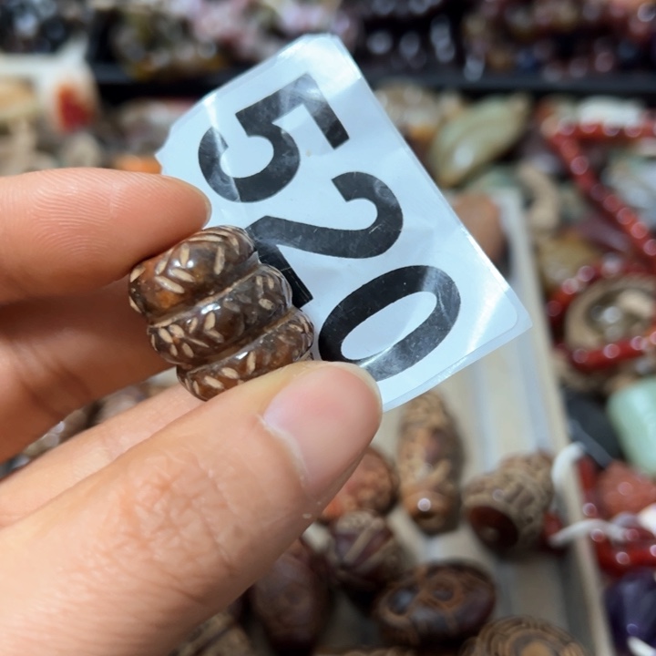 和田玉（糖玉）颈饰未镶嵌M****G