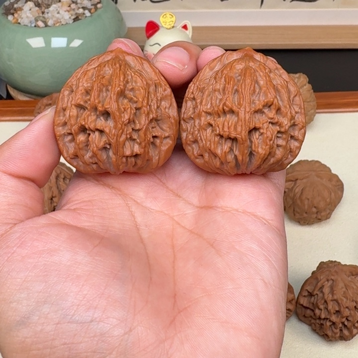 文玩核桃把件全品虎头40