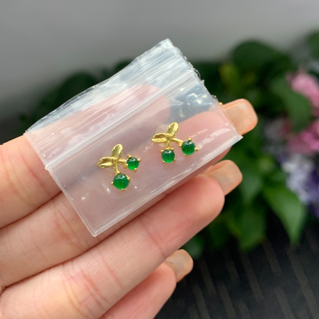 天然翡翠绿蛋面珐琅彩款耳饰简约设计【多样性发 只发一件】