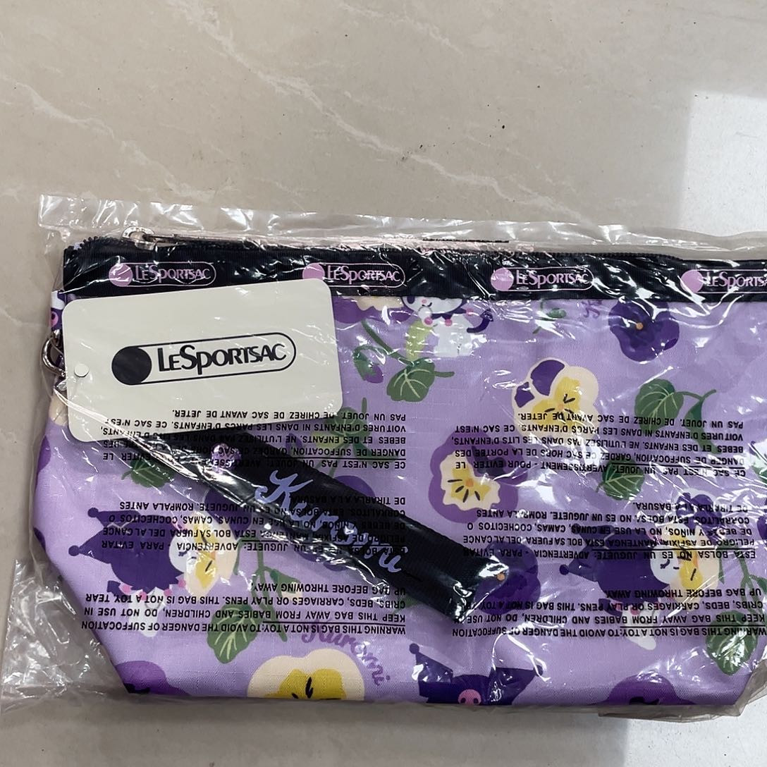 奔***肉化妆包等各种产品