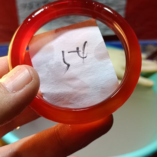 玛瑙/玉髓手镯未镶嵌