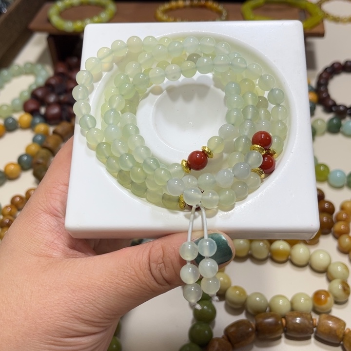 蛇纹石玉未镶嵌手链卡7.4