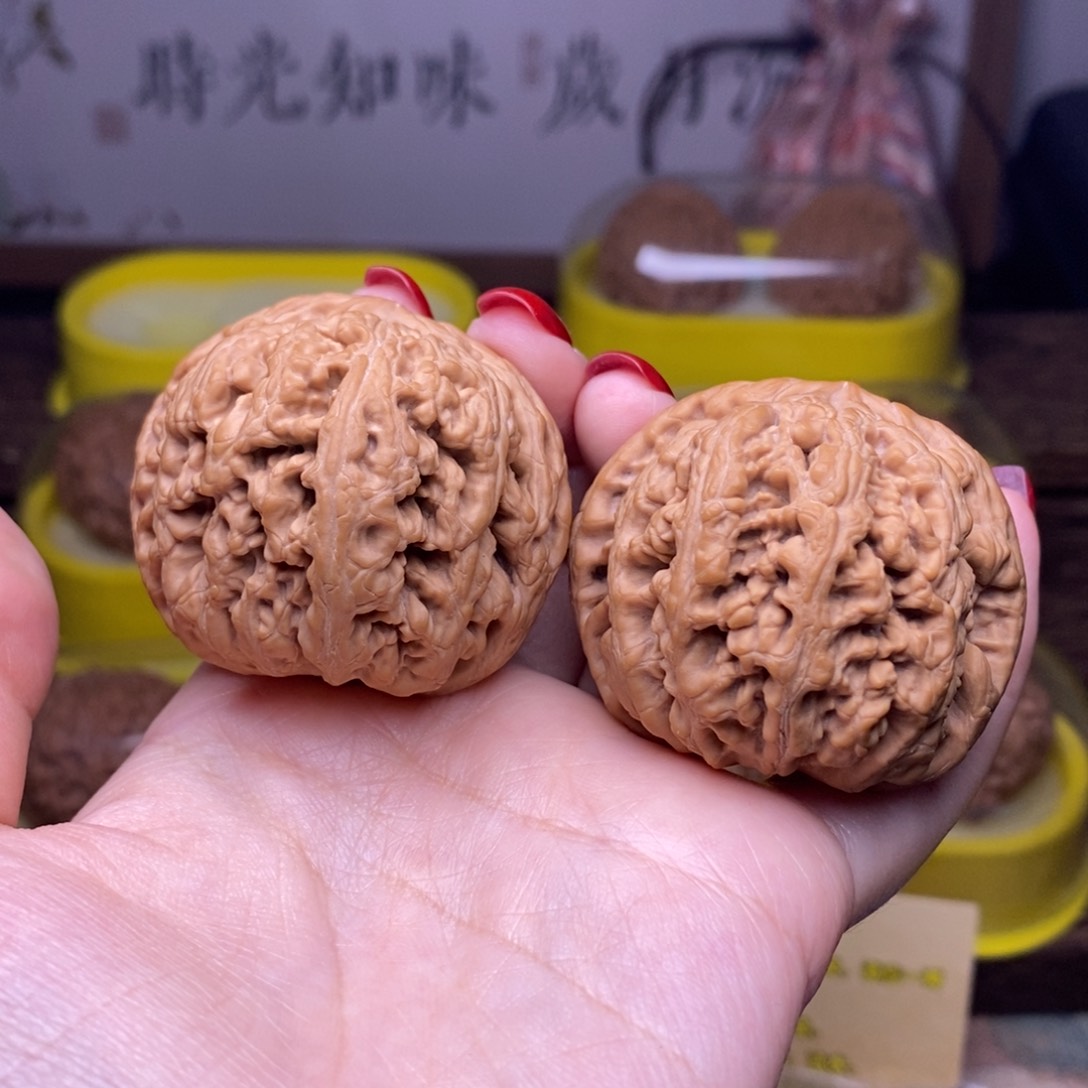 文玩核桃把件全品45尺大粗筋
