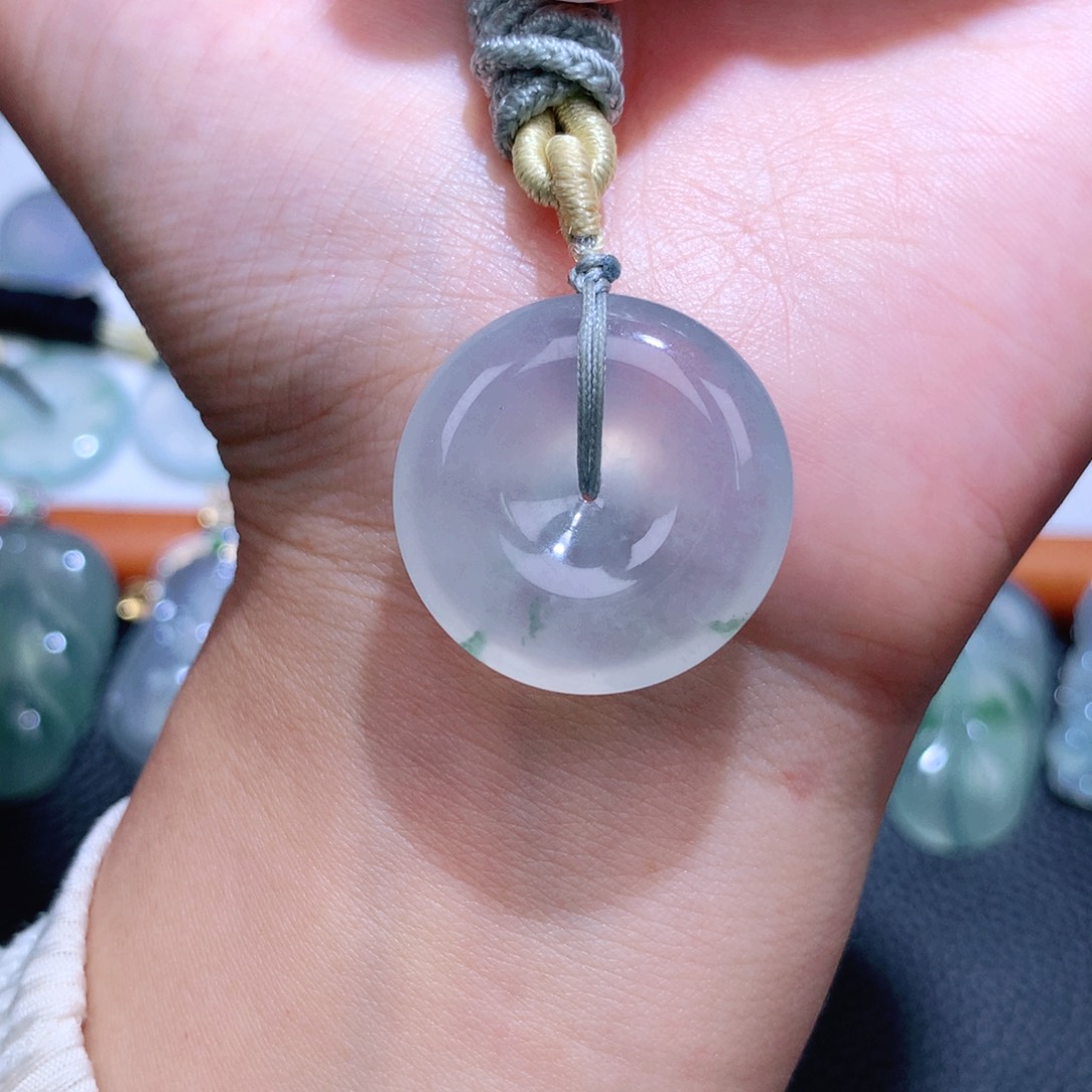 颈饰未镶嵌翡翠扣子