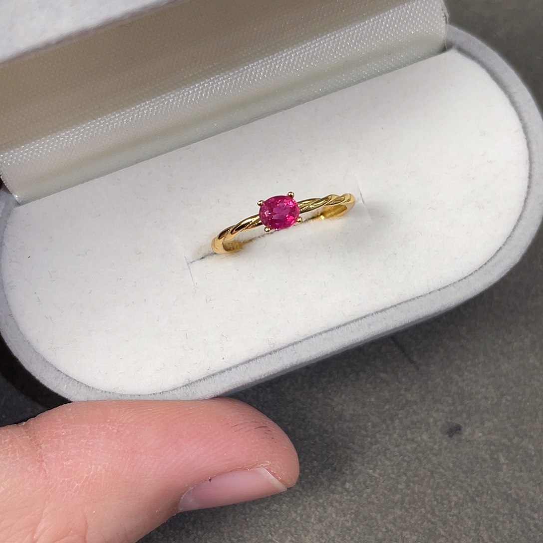 红宝石戒指银S925镀金镶嵌红宝石戒指