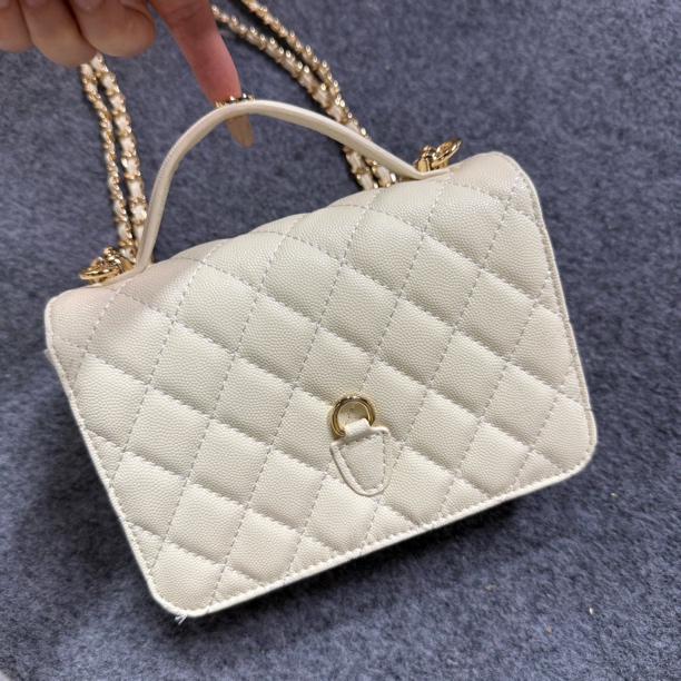 25c小襄风手提斜挎腋下双肩包