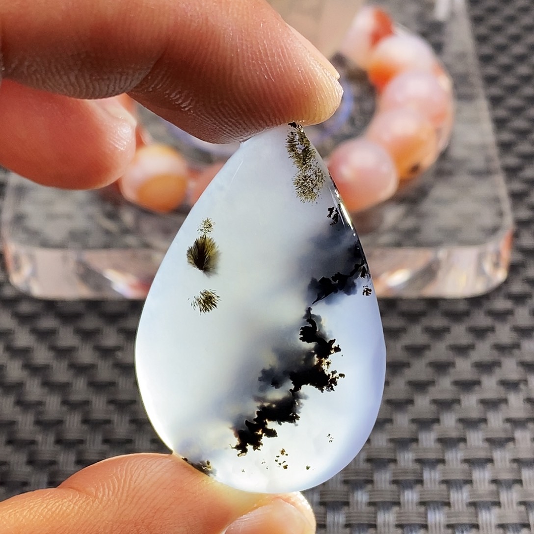 玛瑙/玉髓未镶嵌吊坠(不含链)94