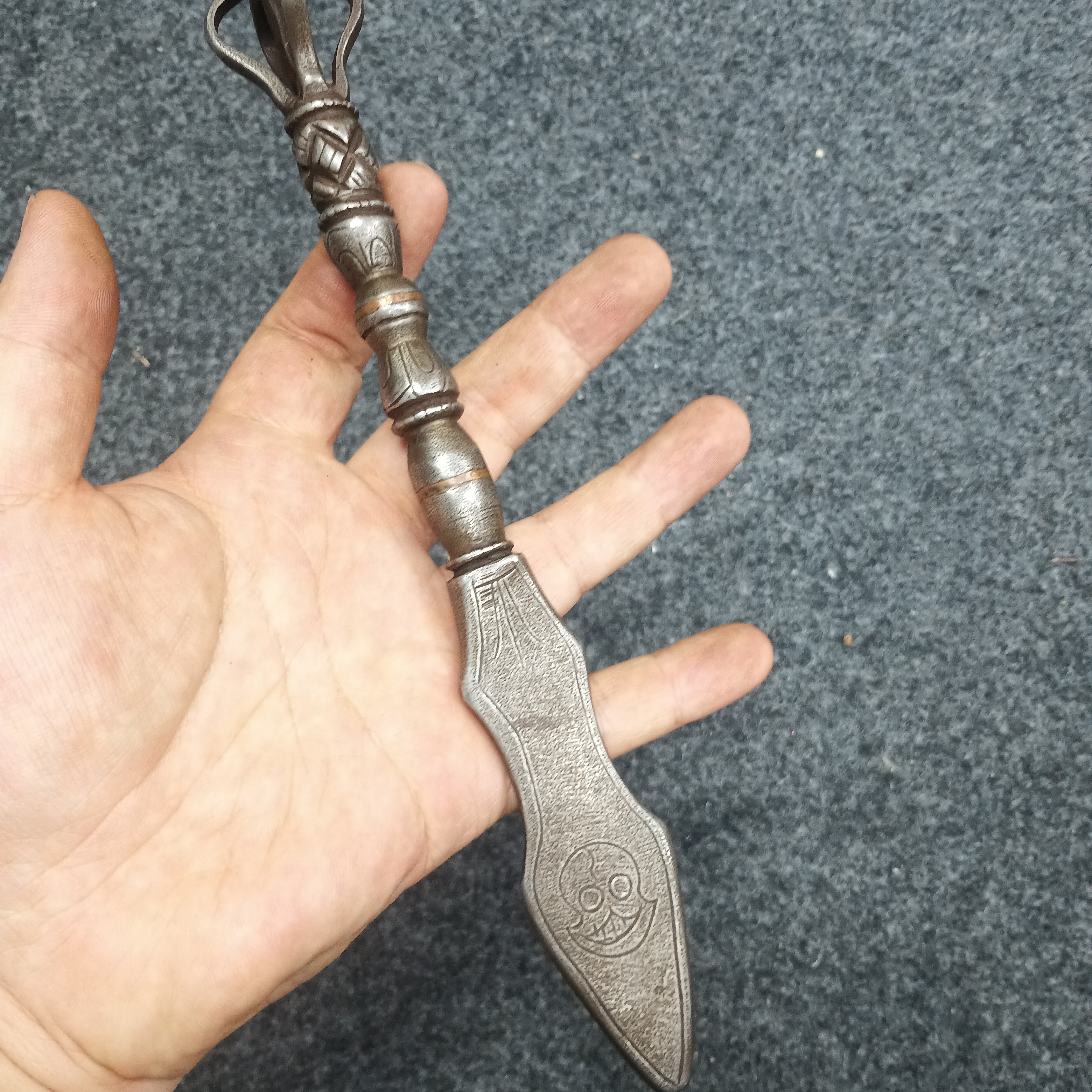天铁手工镶嵌手把