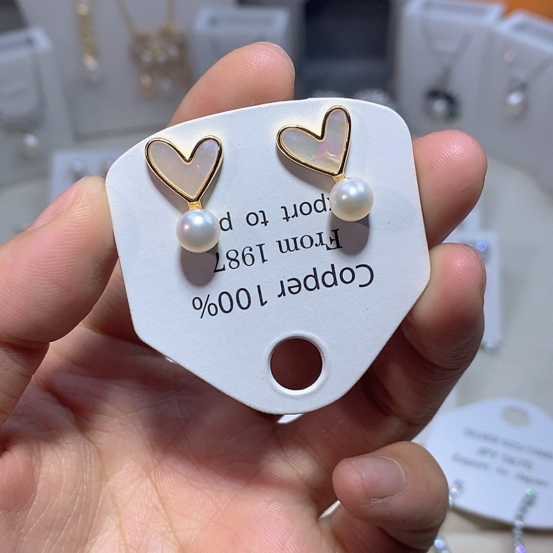 未镶嵌淡水珍珠耳饰