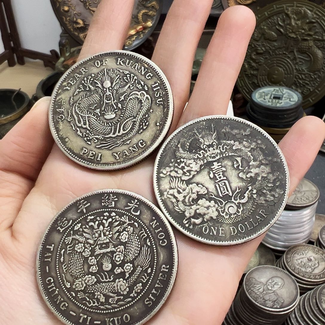 金属复古风格摆件