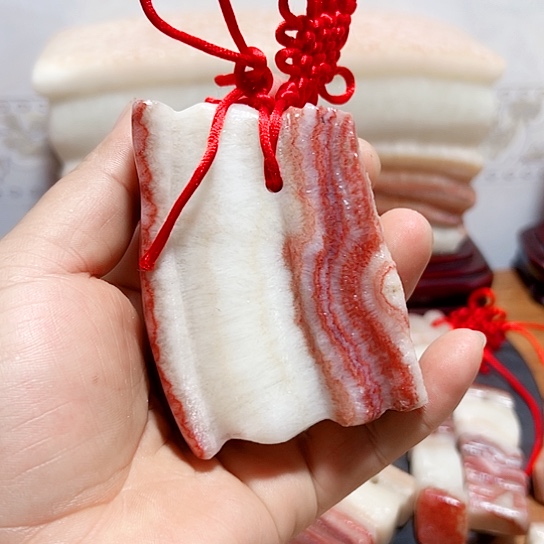 廖***人石材广西柳州猪肉石摆件