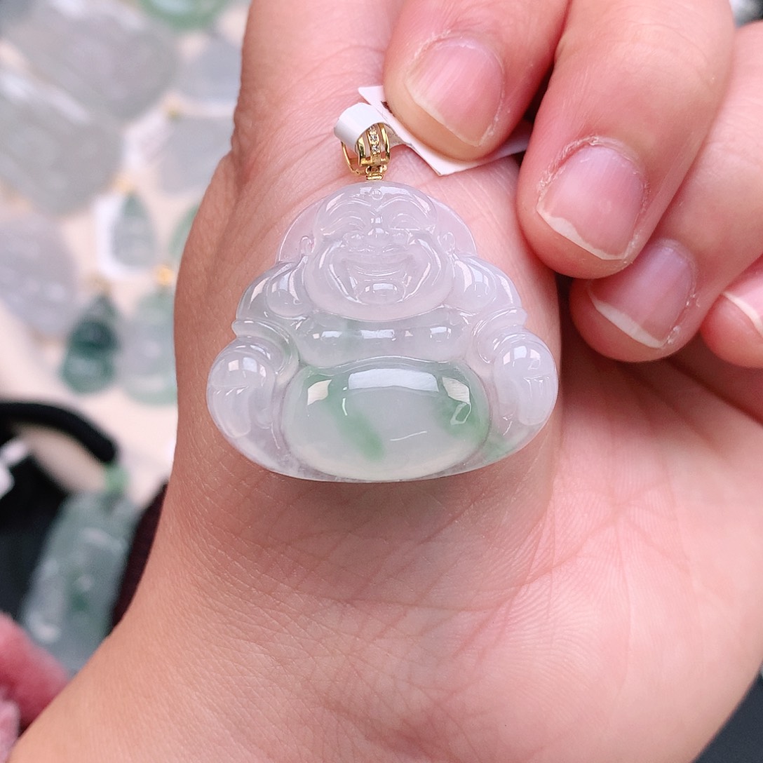 翡翠颈饰18K金镶嵌冰胶飘绿大佛公