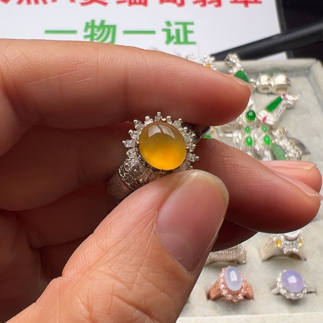 定制翡翠未镶嵌A货