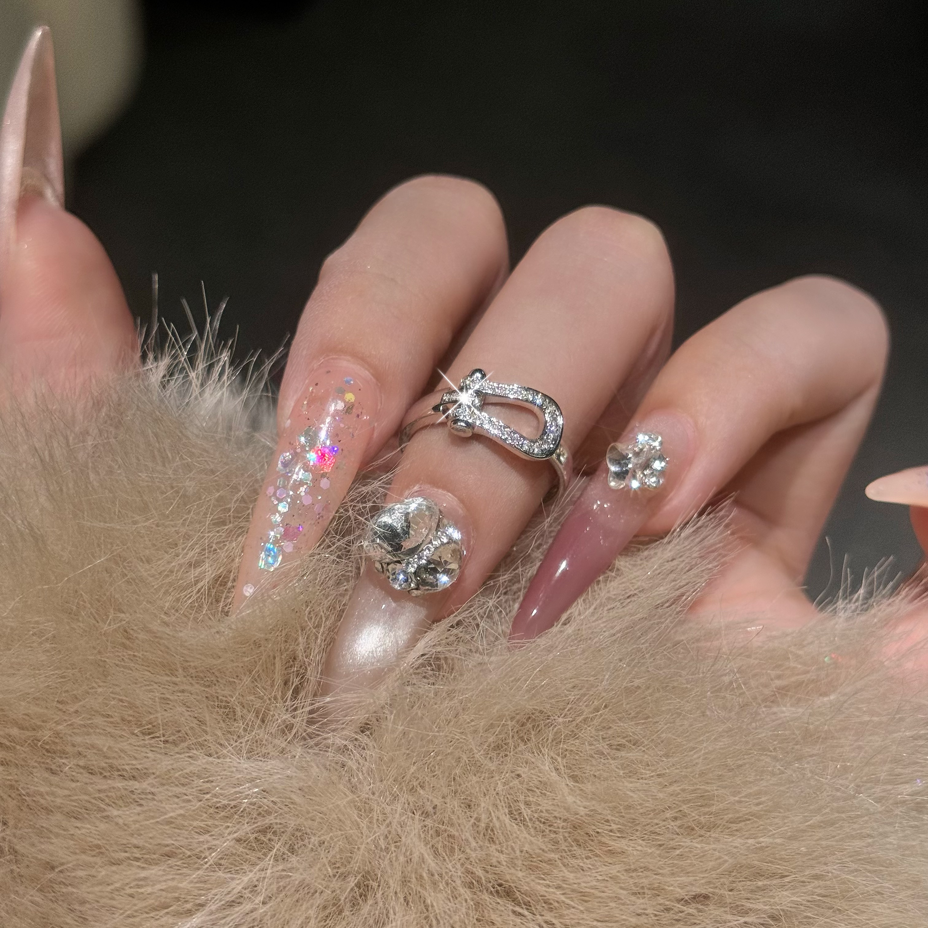 QANNA【航海扣】【满钻重金版】大号马蹄时尚欧美风个性钻石戒指AY