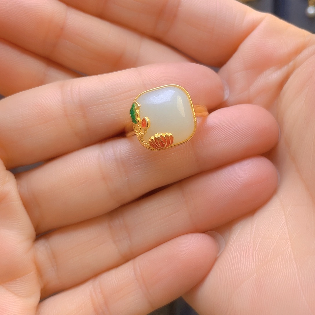 和田玉戒指银S925镀金镶嵌