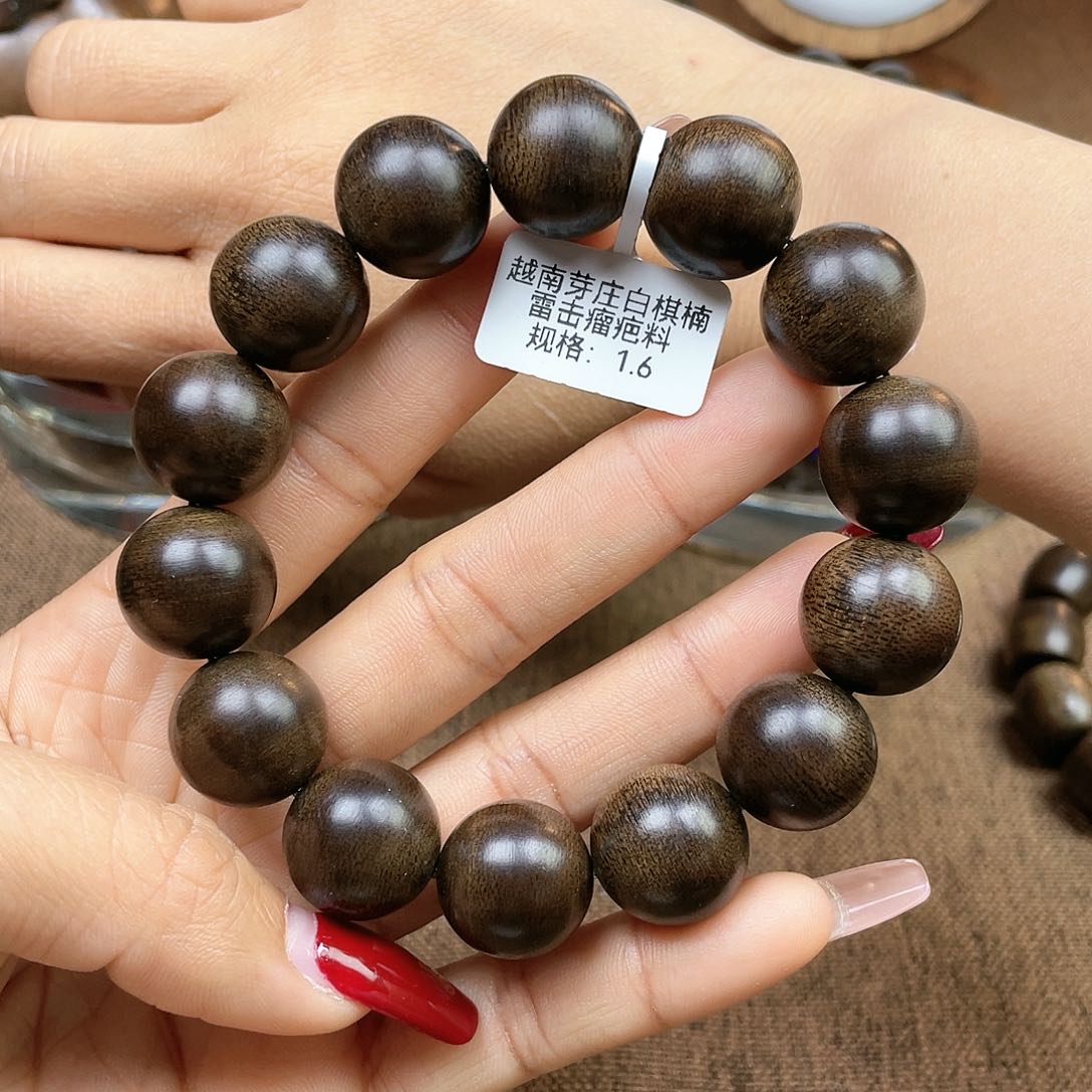 沉香手串墨*越南芽庄白奇楠雷击瘤疤料1.6