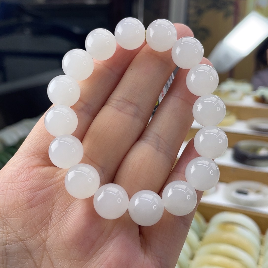 手串未镶嵌和田玉