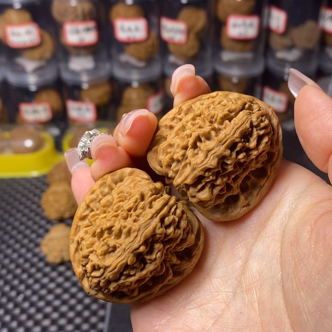 文玩核桃吊坠南疆石42