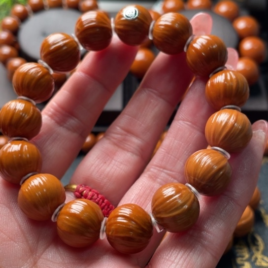 ****এ吊坠橄榄核橄榄1.4