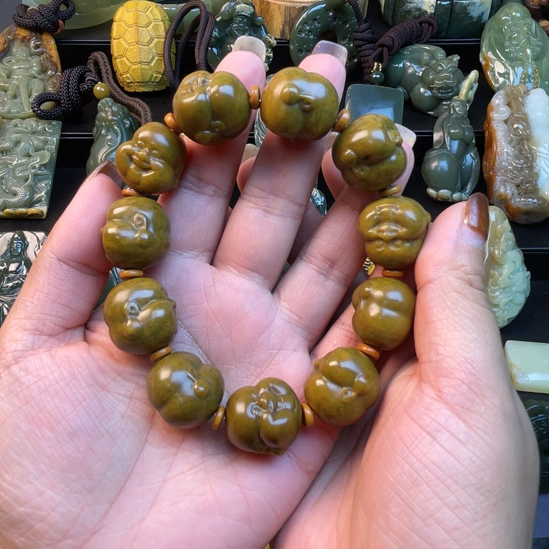 龍***透闪石质玉未镶嵌手链